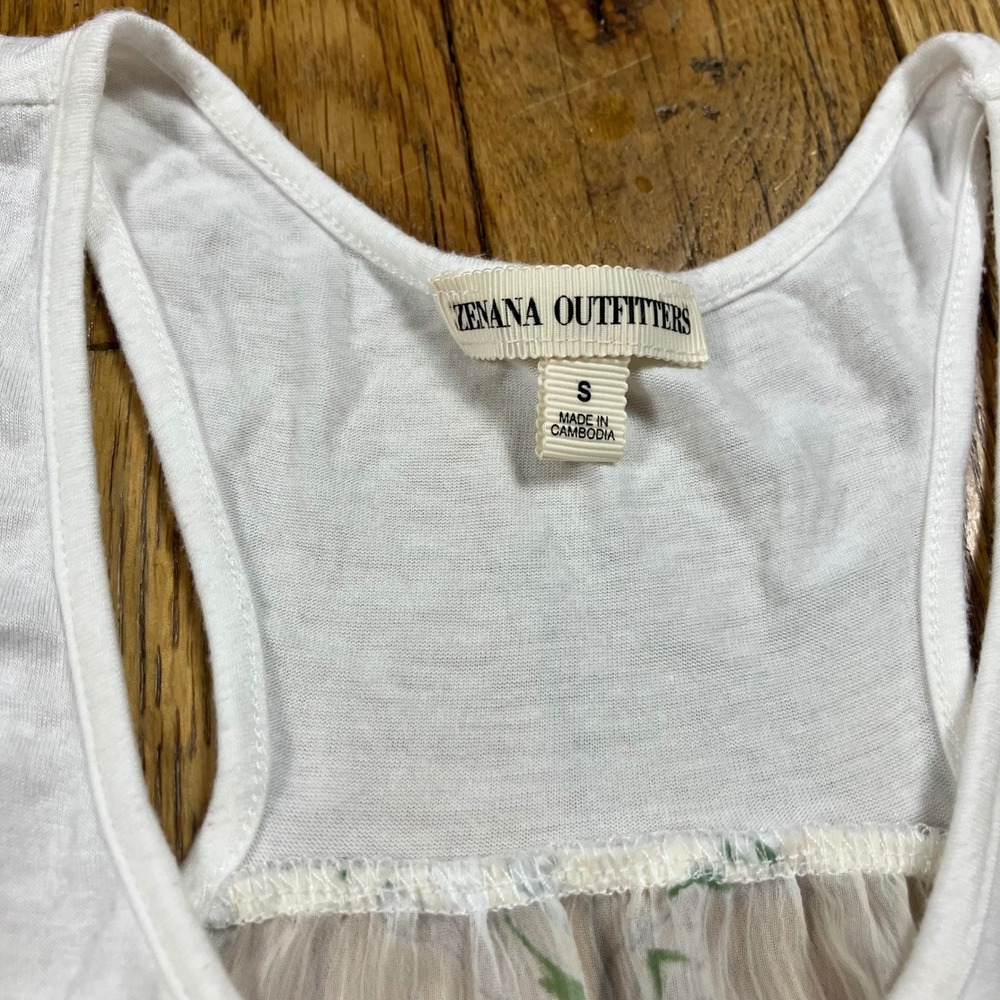 Zenana Outfitters Tank Top Boho Womens Small White Floral Print Racerback - Picture 3 of 3
